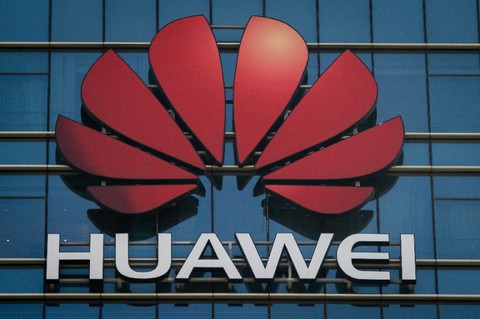 Lo ngại Huawei do thám, Lithuania bị Trung Quốc chỉ trích - Ảnh 1. Lo ngại Huawei do thám, Lithuania bị Trung Quốc chỉ trích - Ảnh 1.