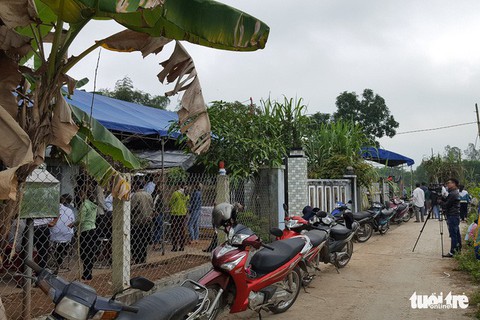 Thôn xóm u buồn tiễn đưa nhóm học sinh lớp 9 chết đuối - Ảnh 5. Thôn xóm u buồn tiễn đưa nhóm học sinh lớp 9 chết đuối - Ảnh 5.