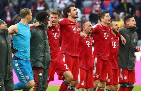 Thắng Wolfsburg 6-0, Bayern Munich vượt mặt Dortmund - Ảnh 2. Thắng Wolfsburg 6-0, Bayern Munich vượt mặt Dortmund - Ảnh 2.
