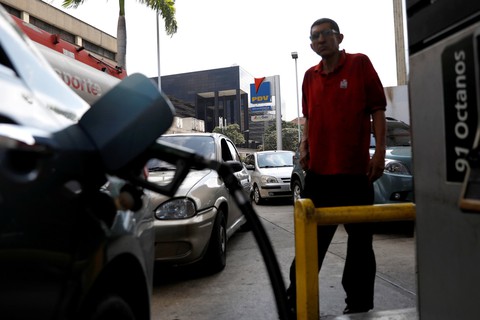 Venezuela cúp điện ngày thứ 4: phải đóng cửa trường học, ngừng kinh doanh - Ảnh 1. Venezuela cúp điện ngày thứ 4: phải đóng cửa trường học, ngừng kinh doanh - Ảnh 1.