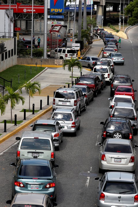 Venezuela cúp điện ngày thứ 4: phải đóng cửa trường học, ngừng kinh doanh - Ảnh 2. Venezuela cúp điện ngày thứ 4: phải đóng cửa trường học, ngừng kinh doanh - Ảnh 2.