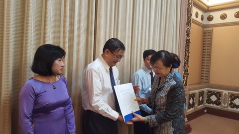 Bổ nhiệm nhân sự Văn phòng Đoàn ĐBQH và HĐND TP.HCM - Ảnh 2. Bổ nhiệm nhân sự Văn phòng Đoàn ĐBQH và HĐND TP.HCM - Ảnh 2.