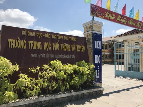 Cô bé không tay chân, giàu nghị lực vào đề văn lớp 12 - Ảnh 2.