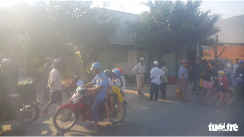 Bà chủ bán giò chả bị đâm chết trước cửa tiệm - Ảnh 1. Bà chủ bán giò chả bị đâm chết trước cửa tiệm - Ảnh 1.