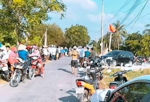 Vụ giằng co chết trộm: vợ về lo tang chồng, công an xem xét khởi tố hay không? - Ảnh 1. Vụ giằng co chết trộm: vợ về lo tang chồng, công an xem xét khởi tố hay không? - Ảnh 1.