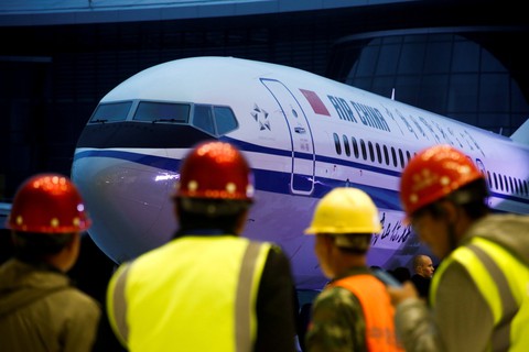 Mỹ muốn Boeing điều chỉnh thiết kế 737 MAX sau tai nạn tại Ethiopia - Ảnh 1. Mỹ muốn Boeing điều chỉnh thiết kế 737 MAX sau tai nạn tại Ethiopia - Ảnh 1.