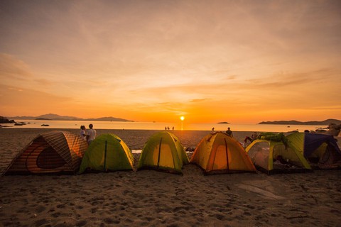 3 bãi biển tuyệt diệu để cắm trại đón bình minh ở Ninh Thuận - Ảnh 3. 3 bãi biển tuyệt diệu để cắm trại đón bình minh ở Ninh Thuận - Ảnh 3.
