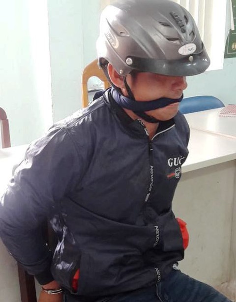 Nghi phạm ngáo đá trong 2 vụ giết người ở TP.HCM và Long An - Ảnh 1. Nghi phạm ngáo đá trong 2 vụ giết người ở TP.HCM và Long An - Ảnh 1.