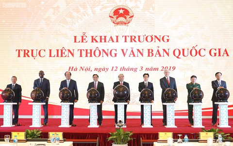 Đưa Việt Nam vào nhóm 4 nước dẫn đầu về chính phủ điện tử trong ASEAN - Ảnh 2. Đưa Việt Nam vào nhóm 4 nước dẫn đầu về chính phủ điện tử trong ASEAN - Ảnh 2.