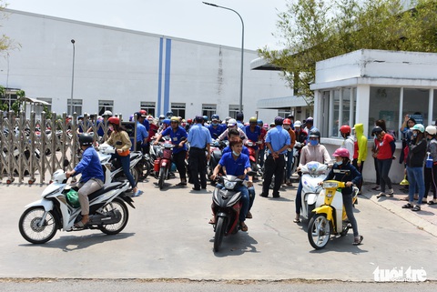 Gần 100% công nhân Công ty Lu An đã đi làm trở lại - Ảnh 2. Gần 100% công nhân Công ty Lu An đã đi làm trở lại - Ảnh 2.