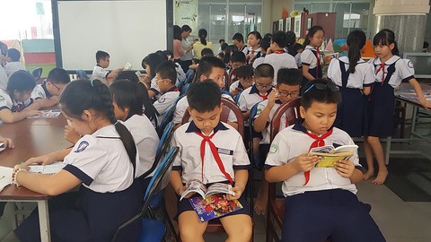 Xin đừng lãng quên những người làm thư viện - Ảnh 1. Xin đừng lãng quên những người làm thư viện - Ảnh 1.