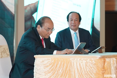 Đưa Việt Nam vào nhóm 4 nước dẫn đầu về chính phủ điện tử trong ASEAN - Ảnh 1. Đưa Việt Nam vào nhóm 4 nước dẫn đầu về chính phủ điện tử trong ASEAN - Ảnh 1.