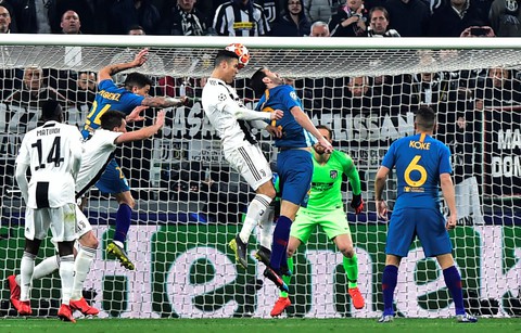 Ronaldo lập hat-trick, Juventus loại Atletico Madrid khỏi Champions League - Ảnh 2. Ronaldo lập hat-trick, Juventus loại Atletico Madrid khỏi Champions League - Ảnh 2.