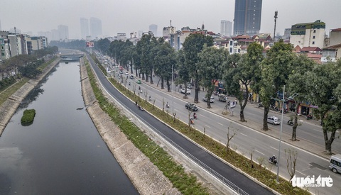 Hà Nội sắp có tuyến đường dành cho người đi bộ cạnh sông Tô Lịch - Ảnh 2. Hà Nội sắp có tuyến đường dành cho người đi bộ cạnh sông Tô Lịch - Ảnh 2.