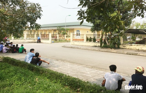Một nghi phạm đánh bạc tử vong ở nhà tạm giữ - Ảnh 1. Một nghi phạm đánh bạc tử vong ở nhà tạm giữ - Ảnh 1.