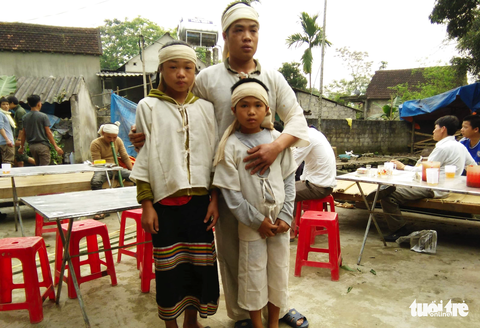 Ba người chết vì sập hầm thiếc: tang thương bản nghèo - Ảnh 3. Ba người chết vì sập hầm thiếc: tang thương bản nghèo - Ảnh 3.