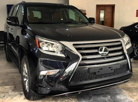 Hàng trăm xe sang Lexus ở Việt Nam bị triệu hồi để sửa lỗi túi khí - Ảnh 1. Hàng trăm xe sang Lexus ở Việt Nam bị triệu hồi để sửa lỗi túi khí - Ảnh 1.