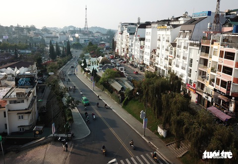 Trung tâm Đà Lạt: Sẽ dỡ bỏ rạp Hòa Bình, di dời dinh tỉnh trưởng - Ảnh 4. Trung tâm Đà Lạt: Sẽ dỡ bỏ rạp Hòa Bình, di dời dinh tỉnh trưởng - Ảnh 4.