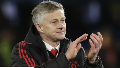 Beckham bảo vệ Solskjaer sau khi quỷ đỏ rơi đài ở Cúp FA - Ảnh 1. Beckham bảo vệ Solskjaer sau khi quỷ đỏ rơi đài ở Cúp FA - Ảnh 1.