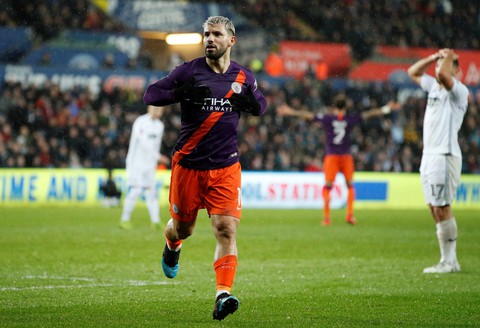 M.C ngược dòng hạ Swansea sau khi bị dẫn 2-0 - Ảnh 3. M.C ngược dòng hạ Swansea sau khi bị dẫn 2-0 - Ảnh 3.
