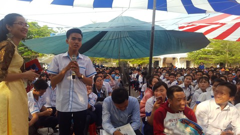 Học sinh Cà Mau muốn ra trường về phục vụ tỉnh nhà - Ảnh 3. Học sinh Cà Mau muốn ra trường về phục vụ tỉnh nhà - Ảnh 3.
