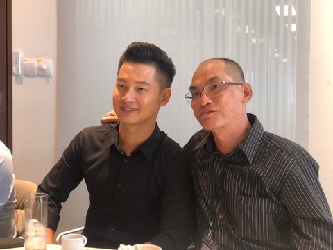 Tiết lộ lý do Trần Thiện Thanh sửa khách phong trần của Hoa trinh nữ - Ảnh 3. Tiết lộ lý do Trần Thiện Thanh sửa khách phong trần của Hoa trinh nữ - Ảnh 3.