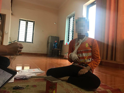 Bắt tạm giam đối tượng xâm hại tình dục bé gái 9 tuổi ở Chương Mỹ - Ảnh 2. Bắt tạm giam đối tượng xâm hại tình dục bé gái 9 tuổi ở Chương Mỹ - Ảnh 2.