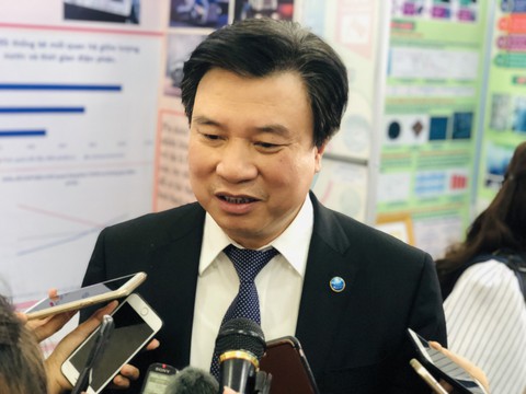 Thẩm định lại một số dự án giải nhất thi khoa học kỹ thuật phía Bắc - Ảnh 1. Thẩm định lại một số dự án giải nhất thi khoa học kỹ thuật phía Bắc - Ảnh 1.