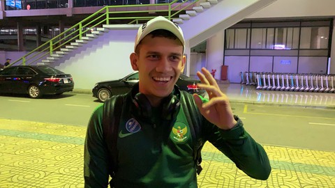 Tiền đạo đang đấu ở châu Âu của U-23 Indonesia nói sai tên đội chung bảng - Ảnh 1. Tiền đạo đang đấu ở châu Âu của U-23 Indonesia nói sai tên đội chung bảng - Ảnh 1.