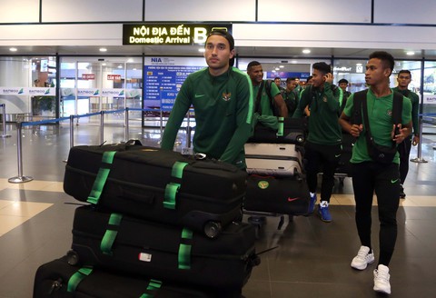 U-23 Indonesia đã tới Hà Nội, chuẩn bị quyết chiến với U-23 VN - Ảnh 1. U-23 Indonesia đã tới Hà Nội, chuẩn bị quyết chiến với U-23 VN - Ảnh 1.