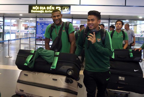 U-23 Indonesia đã tới Hà Nội, chuẩn bị quyết chiến với U-23 VN - Ảnh 2. U-23 Indonesia đã tới Hà Nội, chuẩn bị quyết chiến với U-23 VN - Ảnh 2.