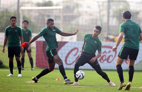 U-23 Indonesia tập cách đá bại Thái Lan và Việt Nam - Ảnh 4. U-23 Indonesia tập cách đá bại Thái Lan và Việt Nam - Ảnh 4.