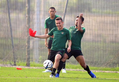U-23 Indonesia tập cách đá bại Thái Lan và Việt Nam - Ảnh 7. U-23 Indonesia tập cách đá bại Thái Lan và Việt Nam - Ảnh 7.