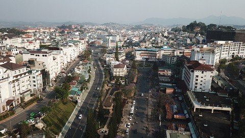 Đừng áp đô thị hiện đại vào Đà Lạt - Ảnh 1. Đừng áp đô thị hiện đại vào Đà Lạt - Ảnh 1.