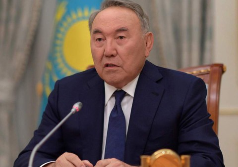 Tổng thống Kazakhstan bất ngờ từ chức sau ba thập niên cầm quyền - Ảnh 1. Tổng thống Kazakhstan bất ngờ từ chức sau ba thập niên cầm quyền - Ảnh 1.