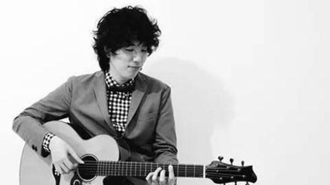 Nghệ sỹ fingerstyle guitar Satoshi Gogo lưu diễn tại Việt Nam - Ảnh 1. Nghệ sỹ fingerstyle guitar Satoshi Gogo lưu diễn tại Việt Nam - Ảnh 1.