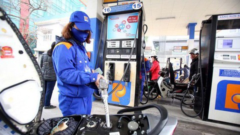 Cựu chủ tịch Petrolimex: Quỹ bình ổn xăng dầu đang bị lạm chi - Ảnh 2. Cựu chủ tịch Petrolimex: Quỹ bình ổn xăng dầu đang bị lạm chi - Ảnh 2.