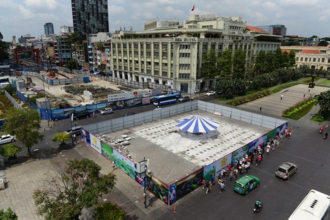 Đài phun nước nghệ thuật sẽ được xây lại trên phố đi bộ Nguyễn Huệ - Ảnh 2. Đài phun nước nghệ thuật sẽ được xây lại trên phố đi bộ Nguyễn Huệ - Ảnh 2.