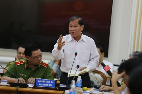 Đến năm 2025, TP.HCM thiếu hơn 10.000 trụ nước chữa cháy - Ảnh 1. Đến năm 2025, TP.HCM thiếu hơn 10.000 trụ nước chữa cháy - Ảnh 1.