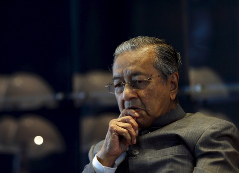 Ông Mahathir sẵn sàng bán Hãng hàng không quốc gia Malaysia Airlines - Ảnh 2. Ông Mahathir sẵn sàng bán Hãng hàng không quốc gia Malaysia Airlines - Ảnh 2.