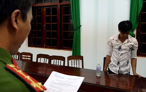Bắt nghi phạm hiếp dâm, cướp của bé gái 8 tuổi ở Bình Định - Ảnh 1. Bắt nghi phạm hiếp dâm, cướp của bé gái 8 tuổi ở Bình Định - Ảnh 1.