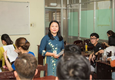 Trăn trở của giảng viên ngành Việt Nam học - Ảnh 1. Trăn trở của giảng viên ngành Việt Nam học - Ảnh 1.