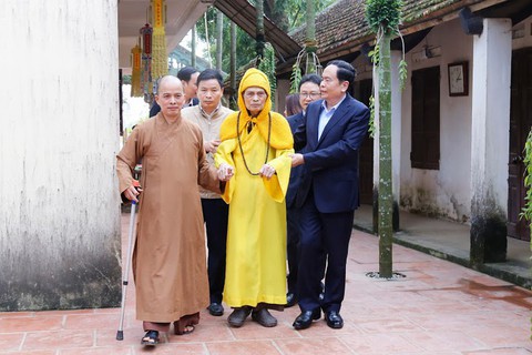 Người tu hành không được lạm dụng đồng tiền tín thí thập phương - Ảnh 3. Người tu hành không được lạm dụng đồng tiền tín thí thập phương - Ảnh 3.