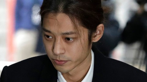 Bê bối tình dục, Jung Joon Young và Choi Jong Hoon bị kết án tù giam - Ảnh 6. Bê bối tình dục, Jung Joon Young và Choi Jong Hoon bị kết án tù giam - Ảnh 6.
