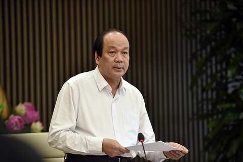 Thủ tướng nhắc Bộ Tư pháp xử lý những văn bản cài cắm lợi ích - Ảnh 1. Thủ tướng nhắc Bộ Tư pháp xử lý những văn bản cài cắm lợi ích - Ảnh 1.