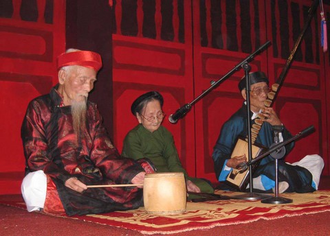 Đệ nhất danh cầm đàn đáy Nguyễn Phú Đẹ đã ra đi - Ảnh 3. Đệ nhất danh cầm đàn đáy Nguyễn Phú Đẹ đã ra đi - Ảnh 3.