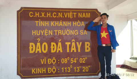 Chàng trai người Tày chế tạo bếp lò 3 in 1 - Ảnh 1. Chàng trai người Tày chế tạo bếp lò 3 in 1 - Ảnh 1.