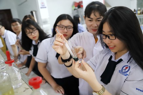 Học nghề được cộng điểm thi tốt nghiệp THPT - Ảnh 1. Học nghề được cộng điểm thi tốt nghiệp THPT - Ảnh 1.