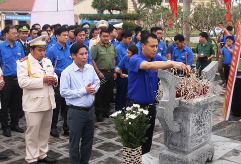 Mỗi đoàn viên phải nuôi dưỡng hoài bão lớn - Ảnh 3. Mỗi đoàn viên phải nuôi dưỡng hoài bão lớn - Ảnh 3.