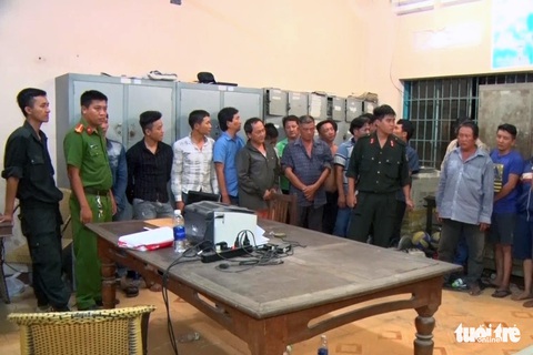 Đồng Nai triệt phá ổ đánh bạc lớn, bắt giữ 56 người - Ảnh 1. Đồng Nai triệt phá ổ đánh bạc lớn, bắt giữ 56 người - Ảnh 1.